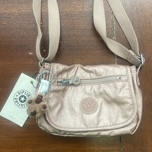 Kipling sabian bag in rose gold metallic